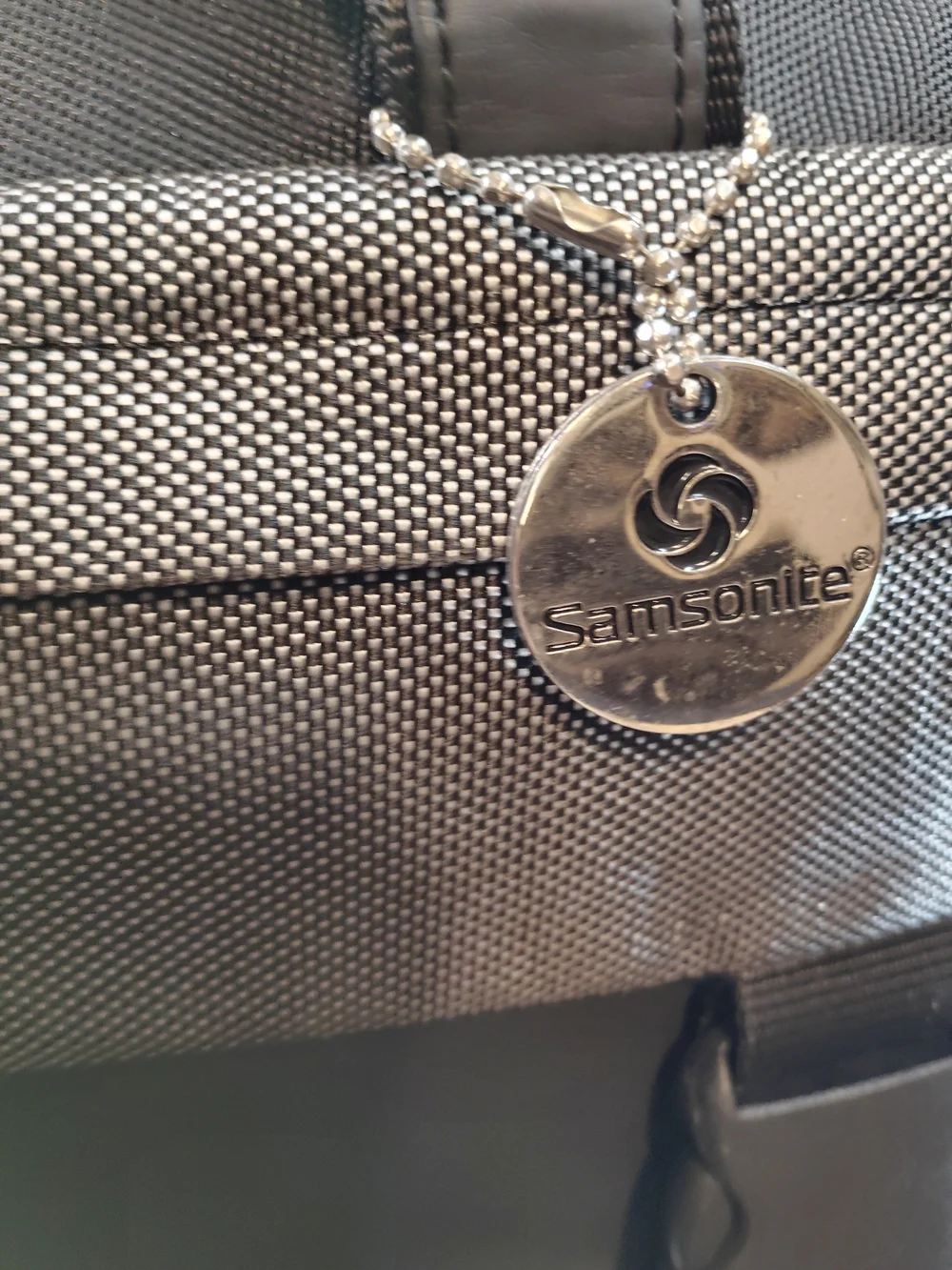 Samsonite Black and Gray Duffel/Travel Weekend/ Gym Bag